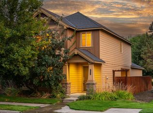 2822 NW Elm Ave, Redmond, OR 97756