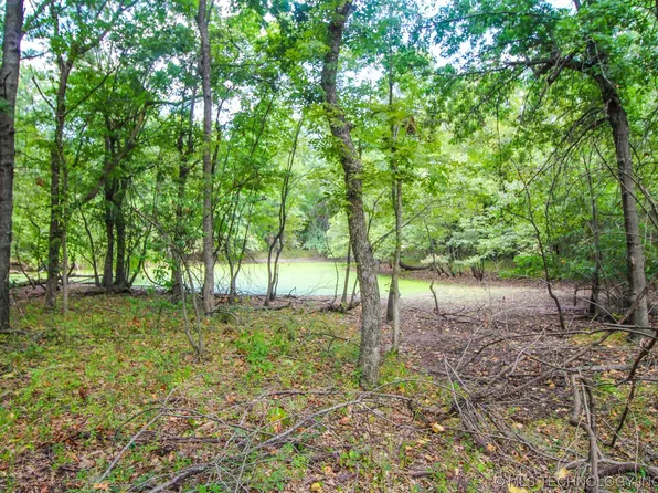 1234 Lynn Ln, Eufaula, OK 74432
