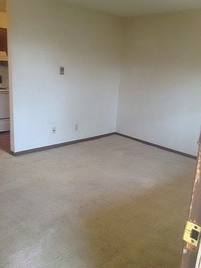 2nd image of 1757 S Arlington St APT 7