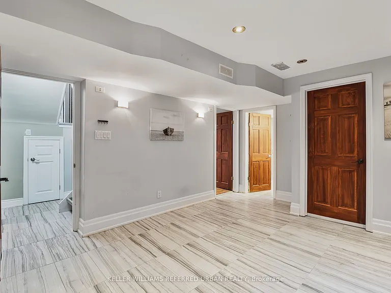 25 Carscadden Dr #LOWER — Photo 5
