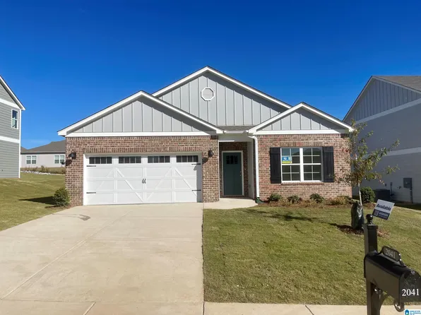2041 Lonesome Hen Ln, Alabaster, AL 35007