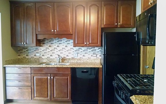 2nd image of 1254 Plum Tree Ct APT B2