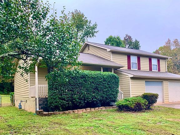 2nd image of 502 White Castles Dr