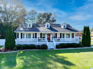 3017 Yellow Leaf Rd, Clanton, AL 35045