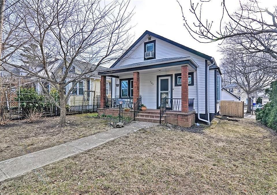 1st image of 205 Brightridge Ave