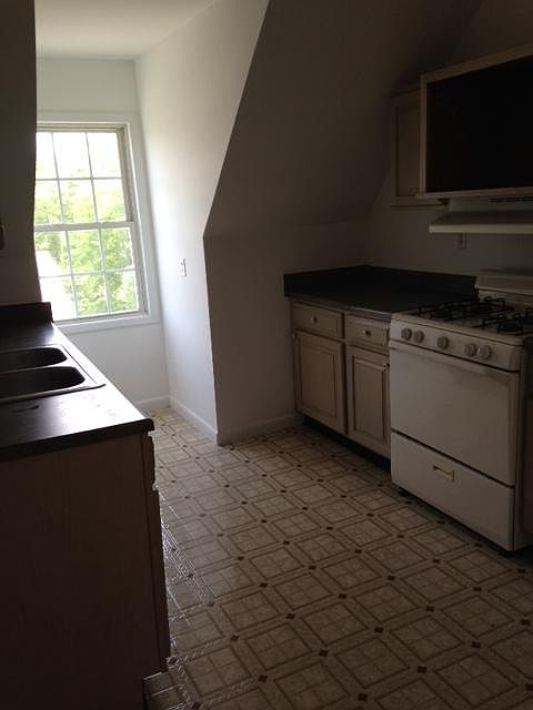 Kitchen with appliances