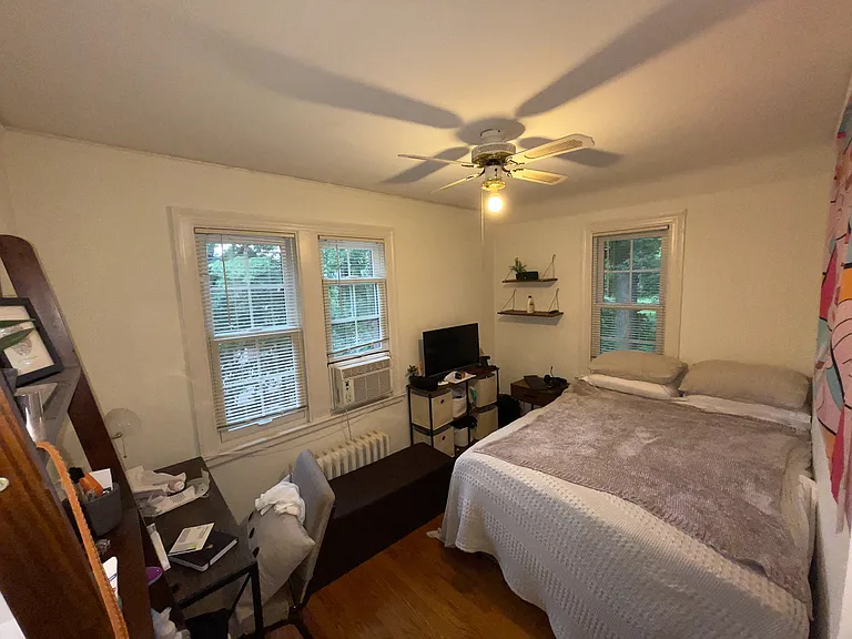 2226 Kendall Ave — Photo 35
