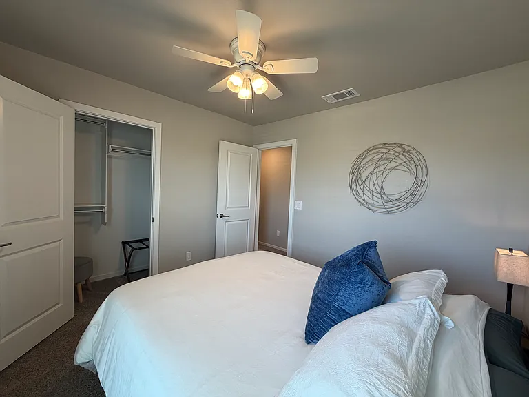 2608 Winfield Ave — Photo 12