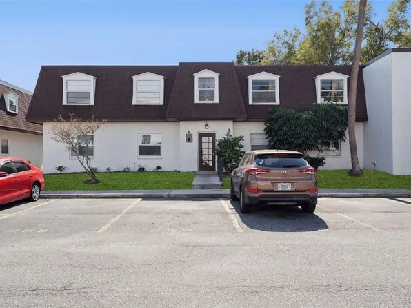 9122 Tudor Dr #M102, Tampa, FL 33615