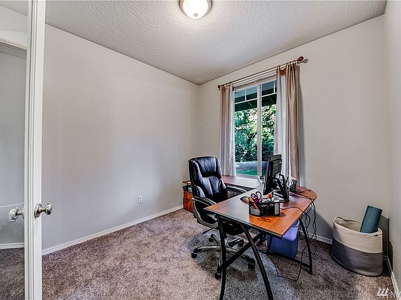 5th image of 3011 99th Ln SE