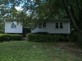 4817 Twinbrook Rd, Fairfax, VA 22032