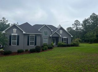 15 Jackson Hill Rd, Hazlehurst, GA 31539