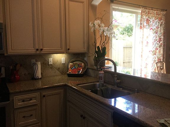 5th image of 7326 Orchard Cir