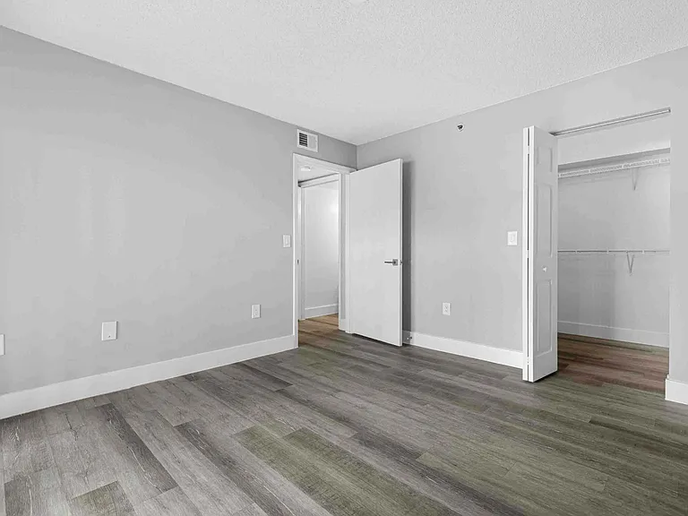 Tamarac FL apartments For Rent | Coral Vista Luxury Apartments | Apartments near Coral Springs