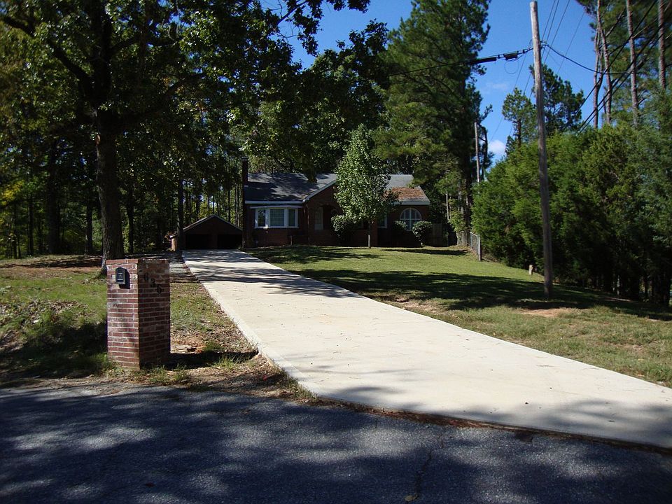 2nd image of 636 Double Churches Rd