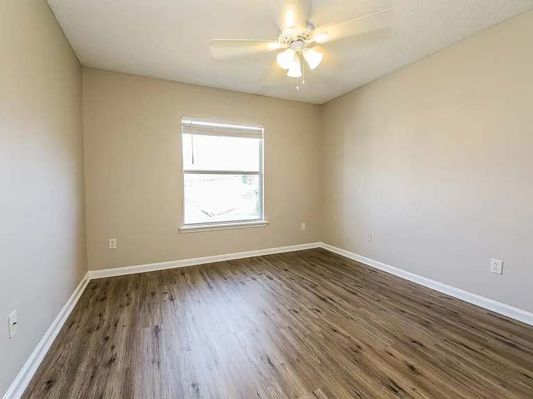 13919 Ridgewick Dr — Photo 12