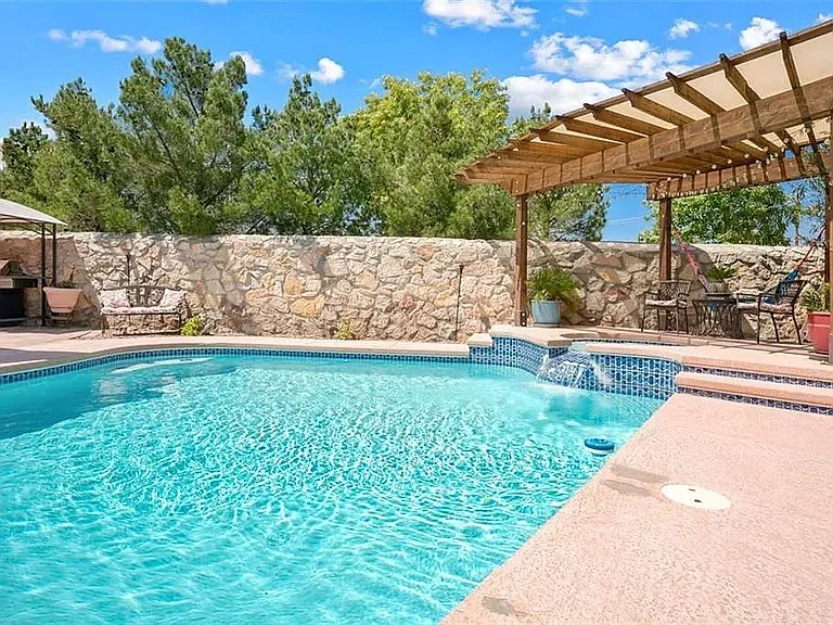 1154 Crystal Cove Pl — Photo 27