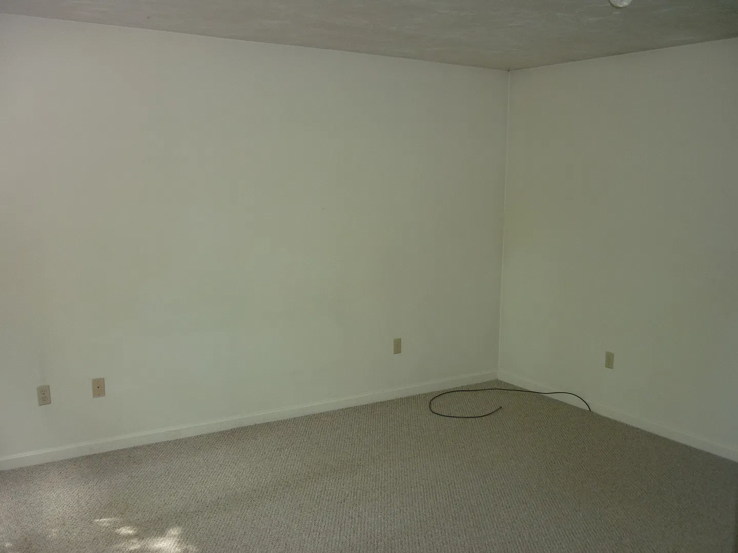 2 bedroom Ranch Style Townhouse — Photo 2