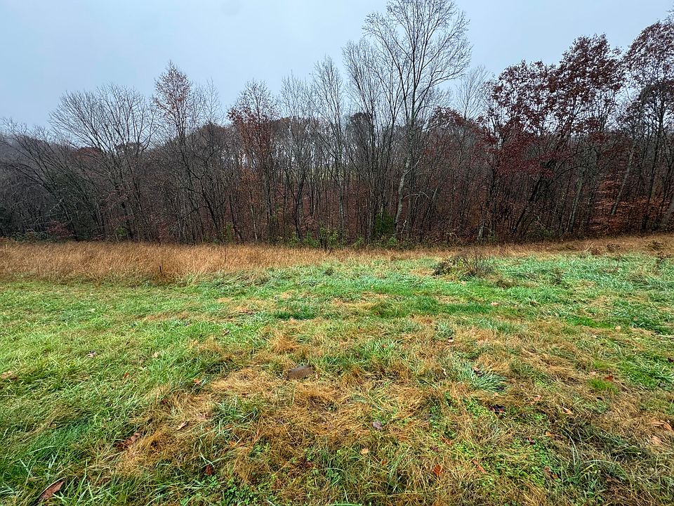 2nd image of 141 Allen Cemetery Rd