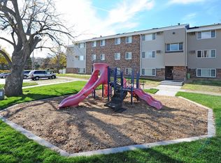 Lonnie Adkins Court, Saint Paul, MN 55103