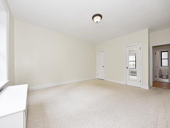 2nd image of 230 E 71st St APT 5F