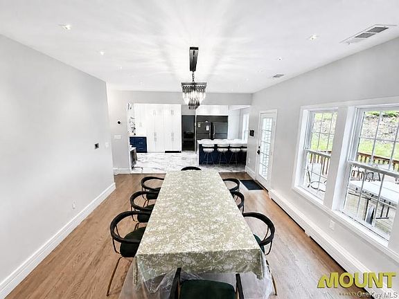 3rd image of 14 Apple Hill Drive