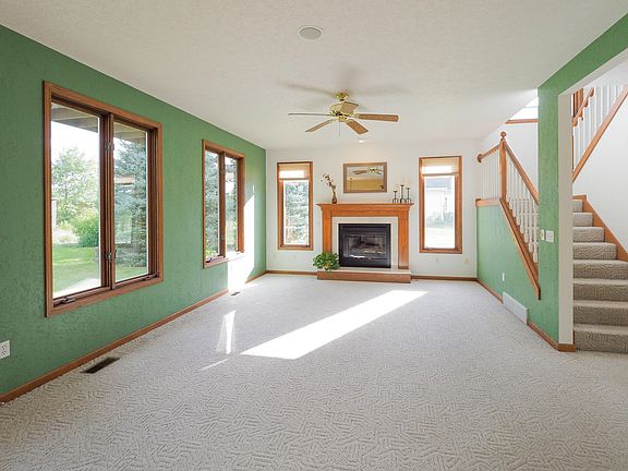 3rd image of 5756 Woodbrook St
