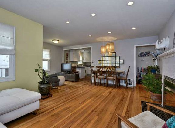 2nd image of 388 Hull Ave