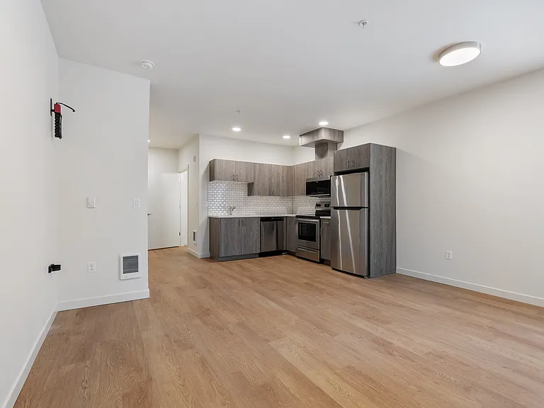6640 NE MLK Blvd — Photo 30