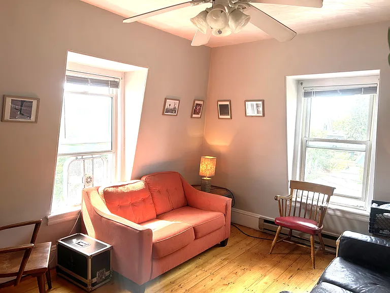 11 Glenwood Ave #0 — Photo 2