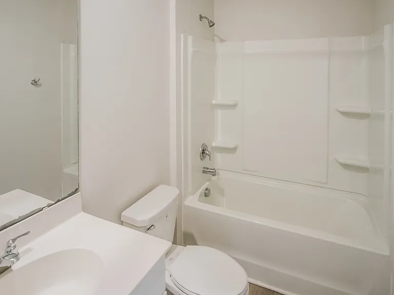 708 Watercliff Dr — Photo 12