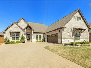 4905 Fallen Oak Cv, College Station, TX 77845