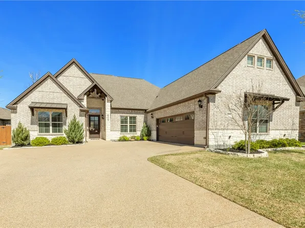 4905 Fallen Oak Cv, College Station, TX 77845