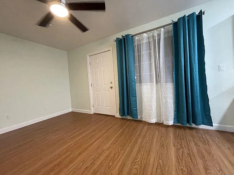 732 E Santa Clara St #720 — Photo 6