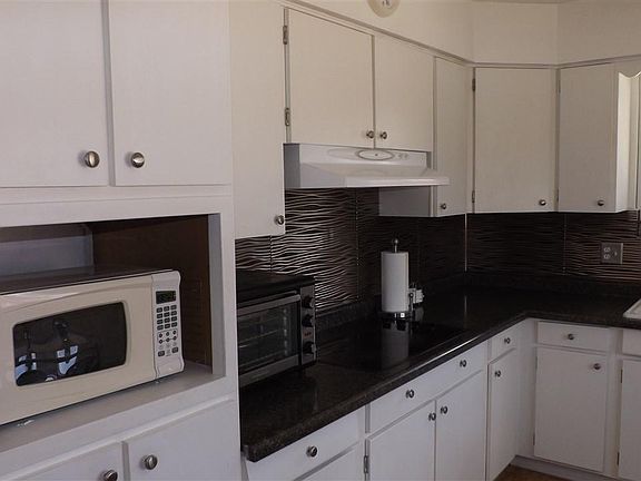 2nd image of 104 Dennis Dr