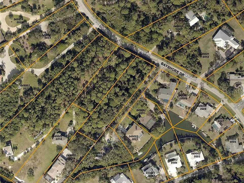 2nd image of 815 Bayshore Dr