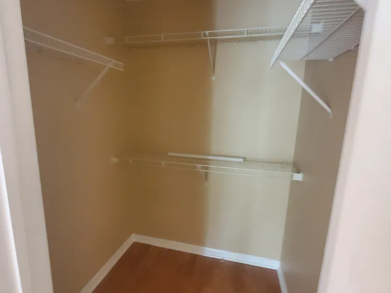 900 Swallow Crest Ct #K — Photo 9