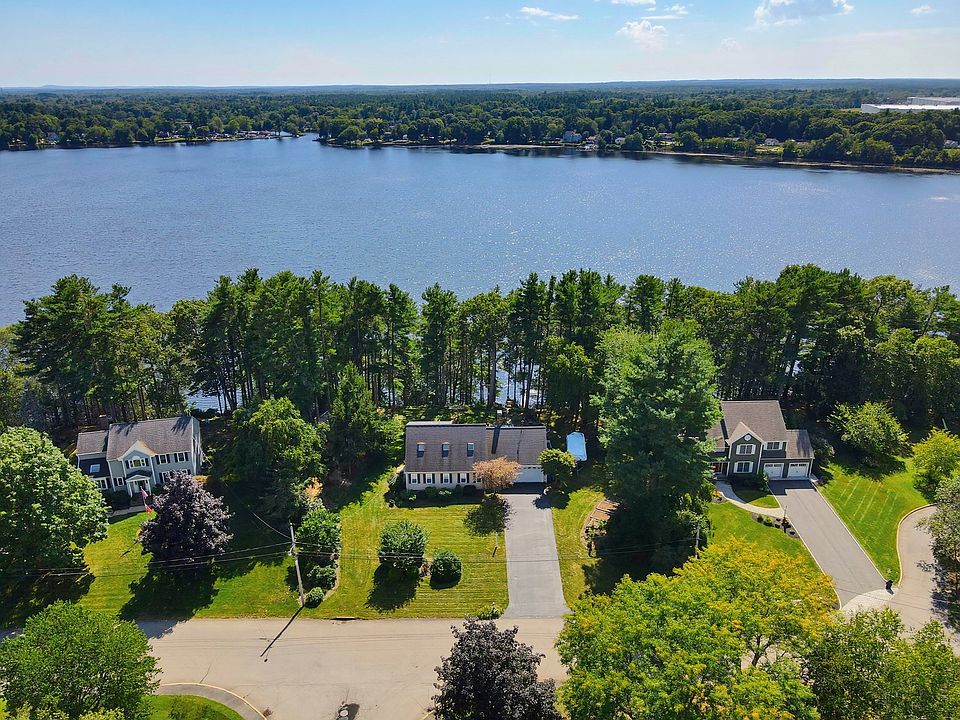 1st image of 150 Lake Ridge Dr