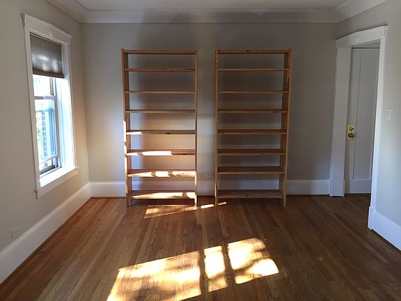 4th image of 7019 N Wolcott Ave #3S
