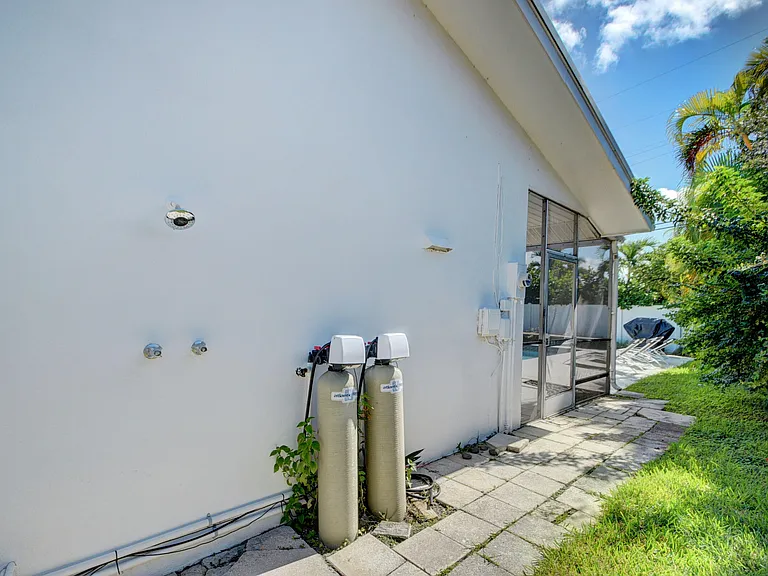 1171 Bimini Ln — Photo 46