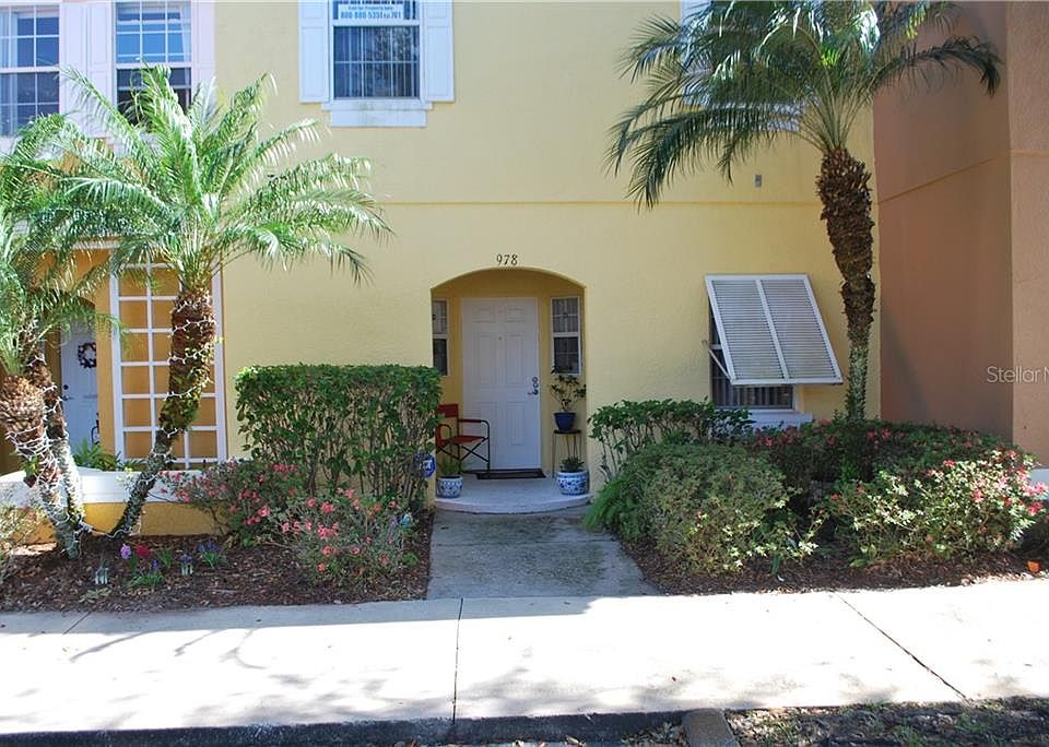 1st image of 978 Park Terrace Cir
