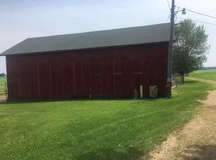 7034 W Stebbinsville Rd, Edgerton, WI 53534