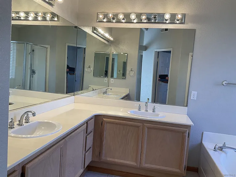 16134 Avenida Venusto #2 — Photo 16