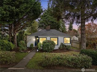 8060 Dibble Avenue NW, Seattle, WA 98117
