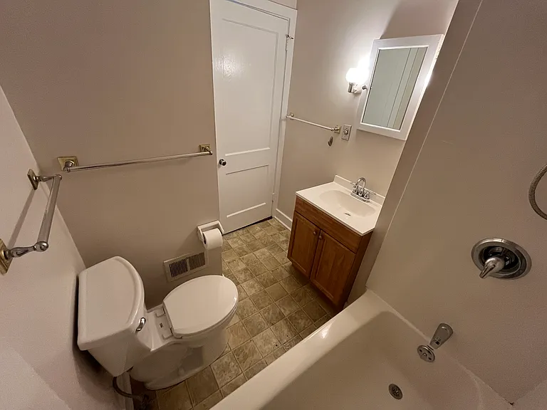 202 Maple Ln — Photo 18