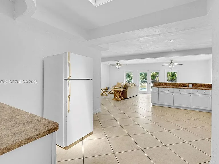 2417 Pierce St #- — Photo 22
