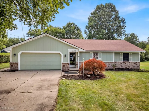 827 Mechanic St, Grafton, OH 44044