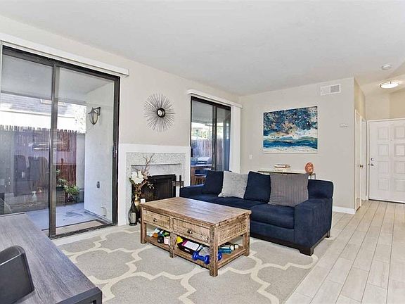 4th image of 2218 River Run Dr Unit 100