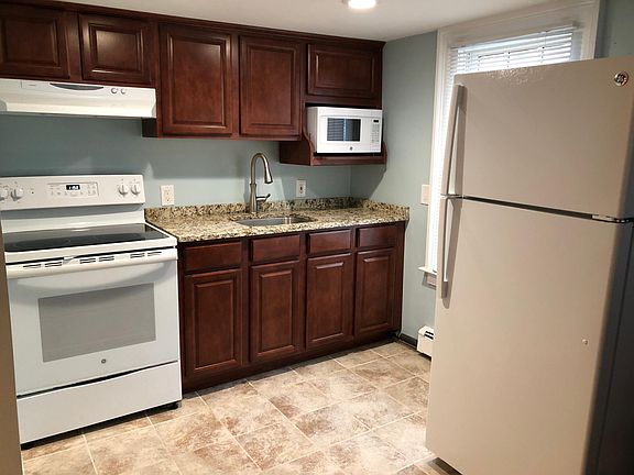 4th image of 63 King St #1