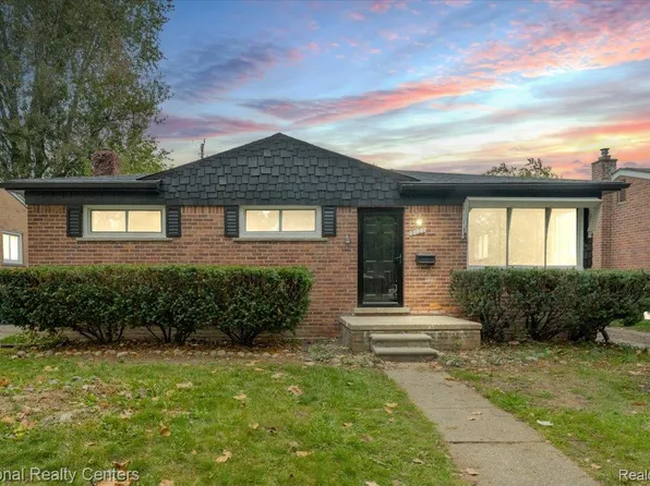 9020 Leverne, Redford, MI 48239